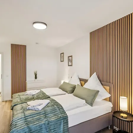 Skyview Mit Balkon & Parkplatz Ditzingen