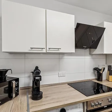 Skyview Mit Balkon & Parkplatz * Ditzingen