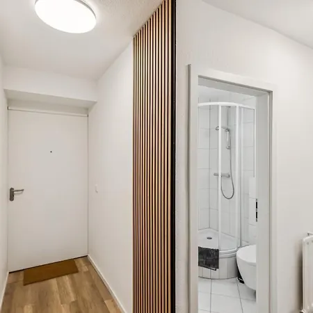 Apartamento Skyview Mit Balkon & Parkplatz Ditzingen