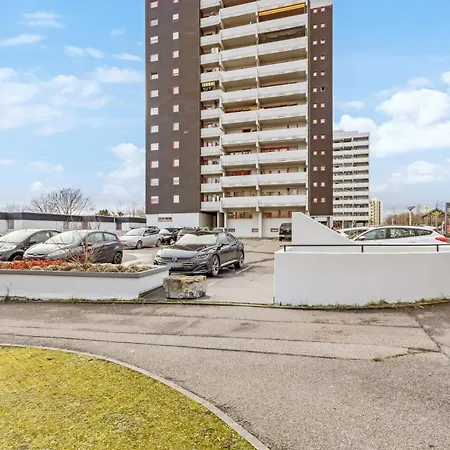 Apartamento Skyview Mit Balkon & Parkplatz Ditzingen