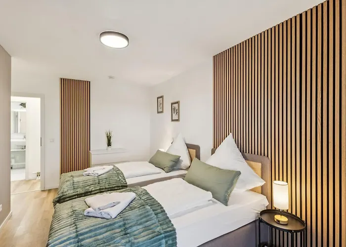 Appartement Skyview Mit Balkon & Parkplatz Ditzingen